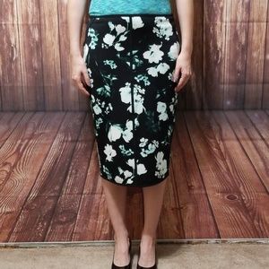 Below the Knee Pencil Skirt Sz Large